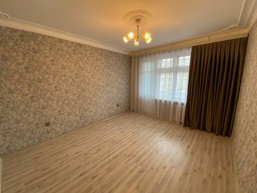 Köhnə tikili: Bakı, Bakıxanov qəs., 2 otaqlı, Köhnə tikili, m. Neftçilər, 70 kv. m — 10