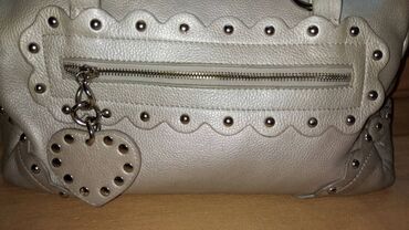 Torbe: Italijanska divna kožna torba Prelepa italijasnka torba, u šampanj na lalafo.rs — 6 Torbe: Italijanska divna kožna torba Prelepa italijasnka torba, u šampanj — 6