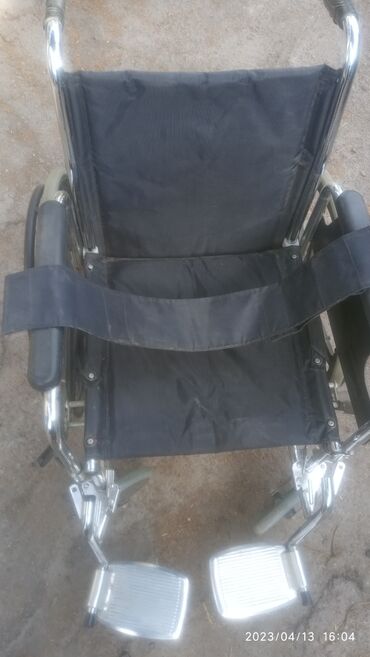 инвалидная машина: Инвалидная коляска .Село Чалдовар Панфиловский р-он. цена 10 000+