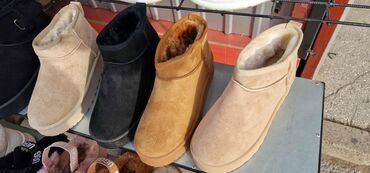 Ugg obuća: Ugg čizme — 5