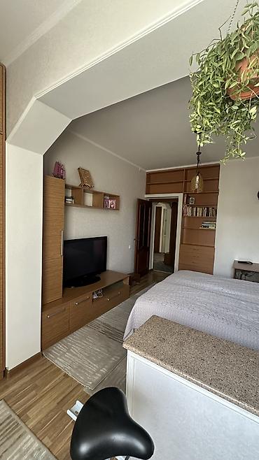 район васток 5: 4 комнаты, 84 м², Восток-5 мкр 105 серия, 2 этаж, Евроремонт — 9