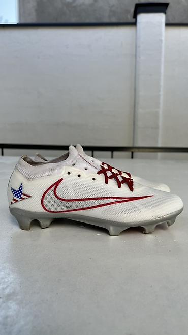 коллекция: Футбольные бутсы Nike Mercurial Vapor — специальная версия Rapinoe - — 1