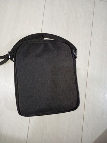 Барсетки: Барсетка, Michael Kors, Материал: Экокожа, Застежка на молнии, Новый — 8