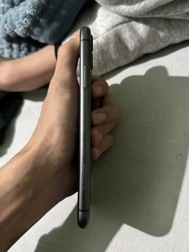 Apple iPhone: IPhone 11, Б/у, 128 ГБ, Черный, Защитное стекло, 89 % — 3