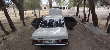 e6 3: Mercedes-Benz W123: 1985 г., 2 л, Механика, Бензин, Седан — 7