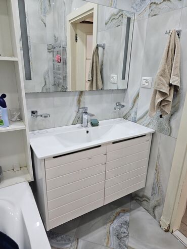 Бачки для унитаза: Moydadır qıymet 130 azn 
Unvan azadlıq

Y761 zeyno♥️