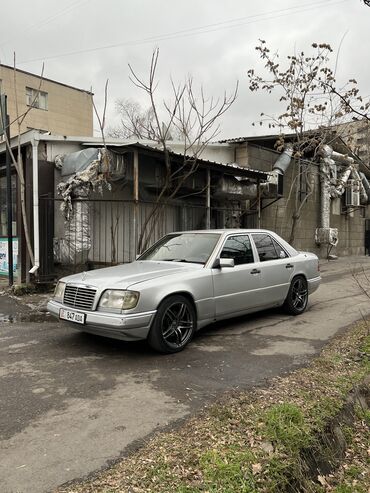 124 мерседес купить: Mercedes-Benz E-Class: 1993 г., 2.2 л, Механика, Бензин, Седан