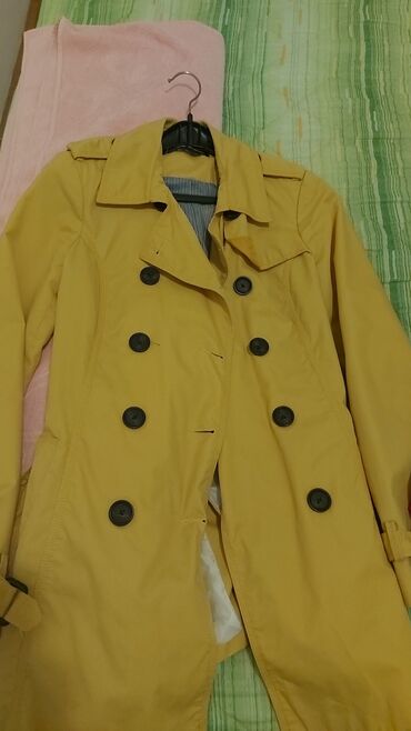jakne kaputi i mantili prodaja: S (EU 36), Upotrebljenо, Sa postavom, bоја - Žuta