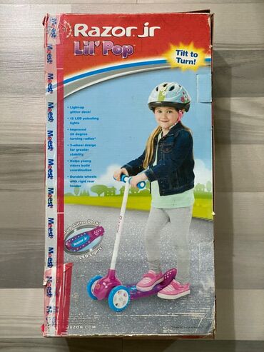 детский коврик: Детский скутер Razor на 3 - 6 лет. С лед подсветкой. Отличное