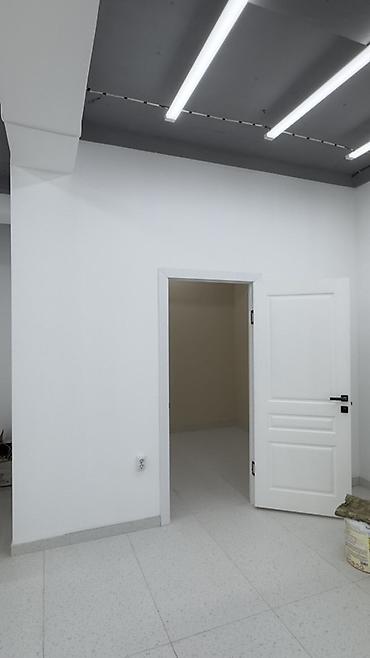 купить подвал: Сдается цокольное помещение 52 кв м, прямоугольное помещение, в углу — 3