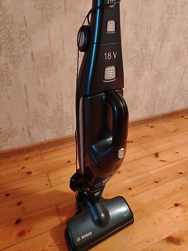 robot pilesos: Bosch 18V simsiz dik tozsoran – 2‑si 1‑də model. Xüsusiyyətlər: - 2 — 2