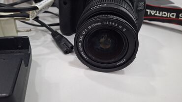 Canon EOS 600D rəqəmsal güzgülü kamera, Canon EF-S 18-55mm 1:3.5-5.6