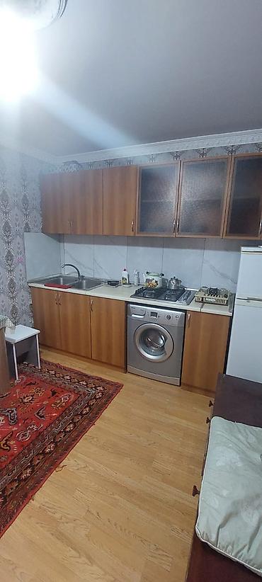 Daşınmaz əmlak: 42 kv. m, 2 otaqlı — 5