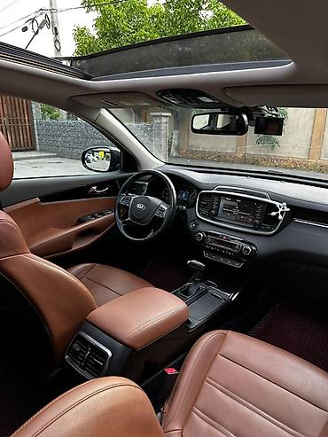 Kia: Kia Sorento: 2019 г., Кроссовер — 18