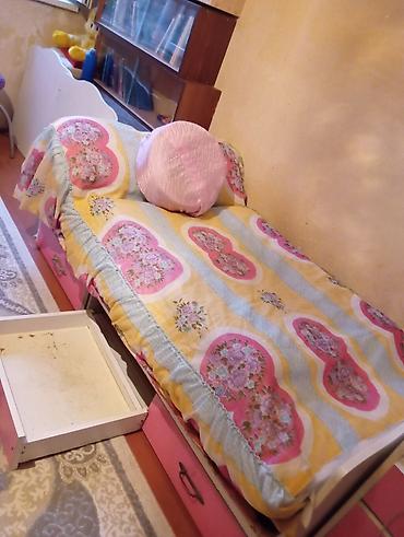 uşaq oyuncaqlar: Oğlan və qız üçün, İşlənmiş, Çarpayı, Bazasız, Matras ilə, Siyirməli — 3