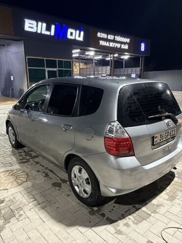 двигатель vg33: Honda Jazz: 2006 г., 1.3 л, Механика, Бензин, Хэтчбэк