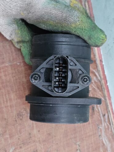 Датчики, сенсоры, предохранители: Расходомер Volkswagen 1999 г., Б/у, Оригинал, Германия — 6