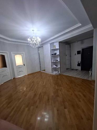 azadl: Binəqədi qəs., 3 otaqlı, Yeni tikili, m. Azadlıq Prospekti, 123 kv. m — 9
