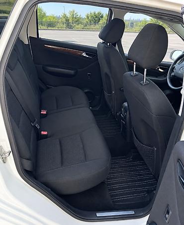 audi a6 allroad: Mercedes-Benz A-Class (W169) – kompakt hetçbek Xarici görünüş: - Ağ — 2