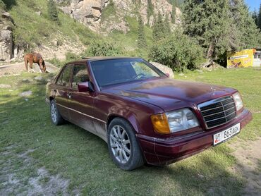 авто кондицонер: Mercedes-Benz E-Class: 1993 г., 3.2 л, Типтроник, Бензин, Седан