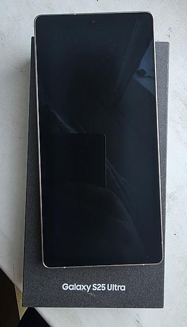 s25 ултра: Samsung Galaxy S25 Ultra
 цвет черный
512 ГБ
в хорошем состоянии — 1