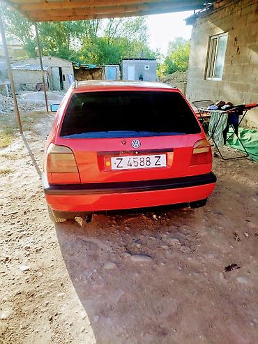 для авто: Volkswagen Golf: 1993 г., 1.6 л, Механика, Бензин, Хэтчбэк — 3