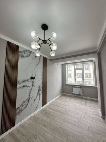 срочно продаётся 1 комнатная квартира в районе шлагбаум по улице кенсуйская 17 пересекает интергельпо: 1 бөлмө, 43 кв. м, Элитка, 8 кабат, Евроремонт