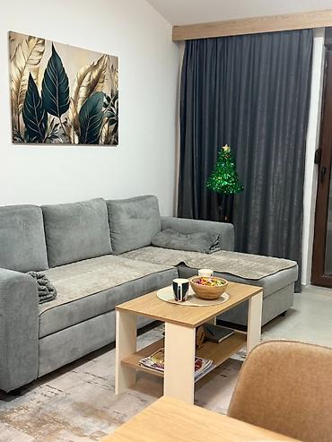 Prodaja stanova: Apartman duplex se nalazi u zgradi na četvrtom spratu (zgrada nema — 11