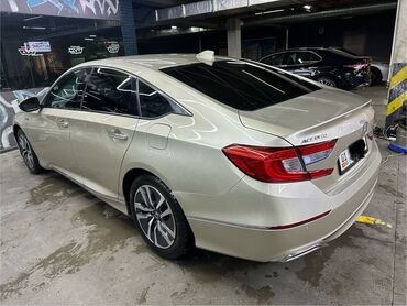 Honda: Honda Accord: 2018 г., 2 л, Типтроник, Гибрид, Седан — 2