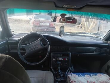 Audi: Audi 100: 1988 г., 2 л, Механика, Бензин, Седан — 7