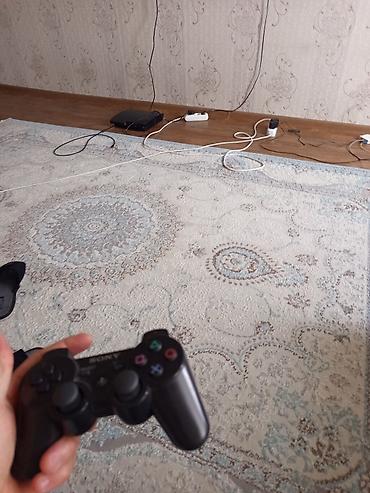 ps5 продам: Продается игровая приставка цена 11000 тысяч сом прошу вас не — 3