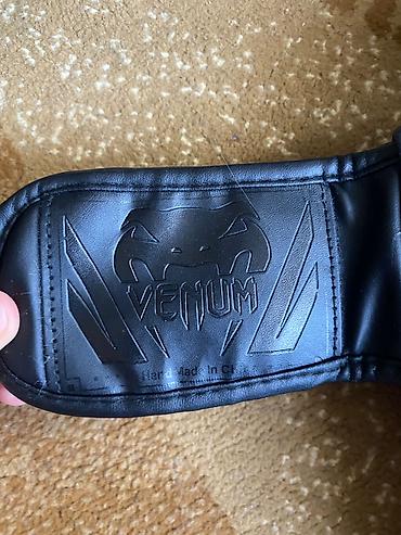 tikis aparati: Venum boks dəsti – əlcəklər və qamışaqlar (leg/shin guards) - Brend — 6
