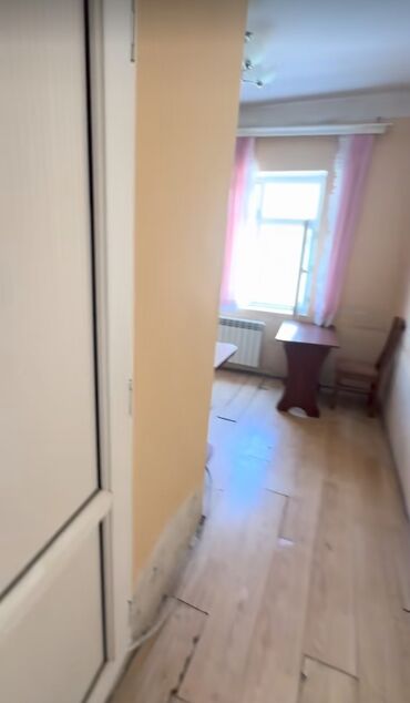 сайты продажи квартир в баку: Bakı, 2 otaqlı, Köhnə tikili, 72 kv. m