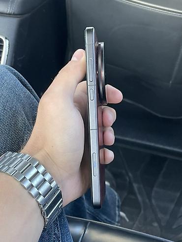 mi a4: Vivo X200 Ultra, Б/у, 256 ГБ, цвет - Красный, 1 SIM, 2 SIM, eSIM — 4