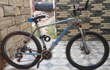 masin ucun velosiped tutacagi: İşlənmiş Şəhər velosipedi 28", sürətlərin sayı: 32, Pulsuz çatdırılma