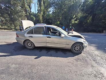 mersedes s class: Mercedes-Benz C-Class: 2003 г., 1.8 л, Механика, Бензин, Седан — 5