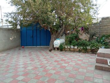 Həyət evi alıram: 20-ci sahə 3 otaqlı, 120 kv. m