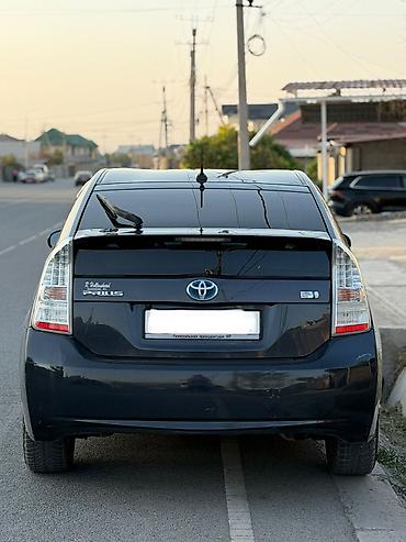 гибридная батарея: Toyota Prius: 2010 г. — 4