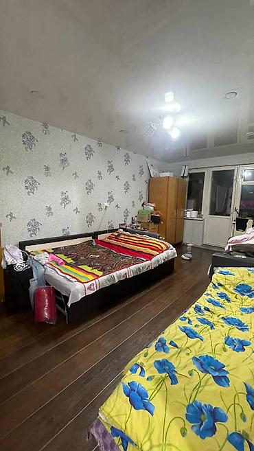 508: 1 комната, 35 м², 5 мкр 104 серия, 4 этаж, Требуется ремонт — 6