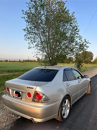 Toyota: Toyota Altezza: 1999 г., 2 л, Автомат, Бензин, Седан — 5