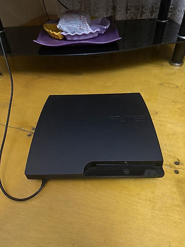 playstat: Sony PlayStation 3 (PS3) Slim oyun konsolu - Model: PS3 Slim, qara — 1