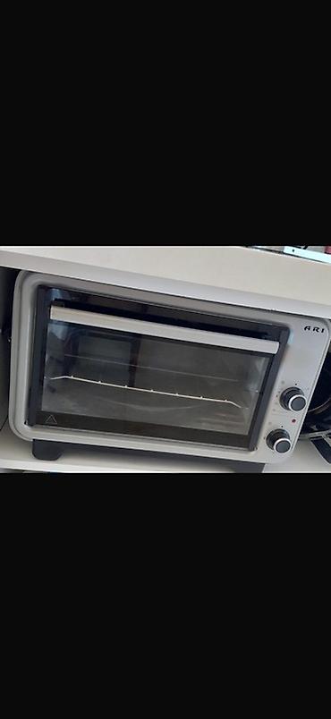 soba qabi: Ari markalı elektrikli mini soba - Kompakt stolüstü dizayn, şüşə qapı — 1
