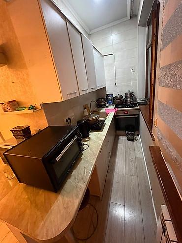Продажа квартир: 2 комнаты, 80 м², ул. Ахунбаева / Малдыбаева Элитка, 6 этаж, Косметический ремонт — 4