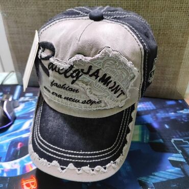 Кепки: Кепка, Бейсболка, Козырек: Изогнутый, С вышивкой — 7