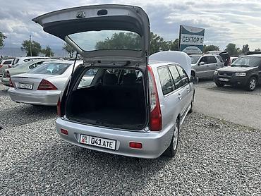 Mitsubishi: Mitsubishi Lancer: 2003 г., 1.6 л, Механика, Бензин, Универсал — 5