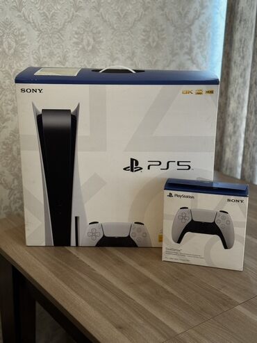плейстейшн 5: Sony PlayStation 5 oyun konsolu, 8K və HDR dəstəyi, divara vurmaq