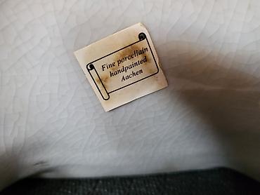 Porcelanski nov slon,stalak za saksiju,rucno oslikan iz 70,80ih.god — 2