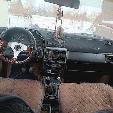 Audi: Audi 100: 1986 г., Механика, Бензин, Седан — 8