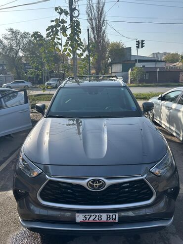 трейлер кемпер: Toyota Highlander: 2023 г., 3.5 л, Бензин, Внедорожник
