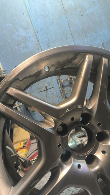 Шиномонтаж: Профессиональный ремонт литых( титановых алюминиевыхкованых — 20